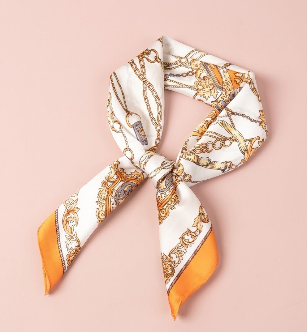 Foulard chaînes baroques orange - Maëlyne Beauty