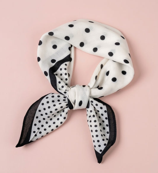Foulard petit pois noir et blanc - Maëlyne Beauty