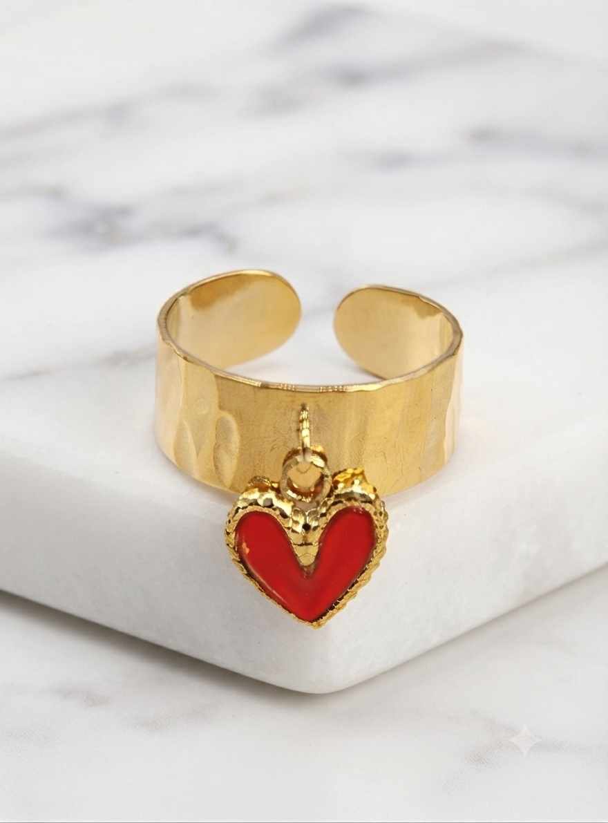 Bague Amour dorée en acier inoxydable hypoallergénique - Maëlyne Beauty