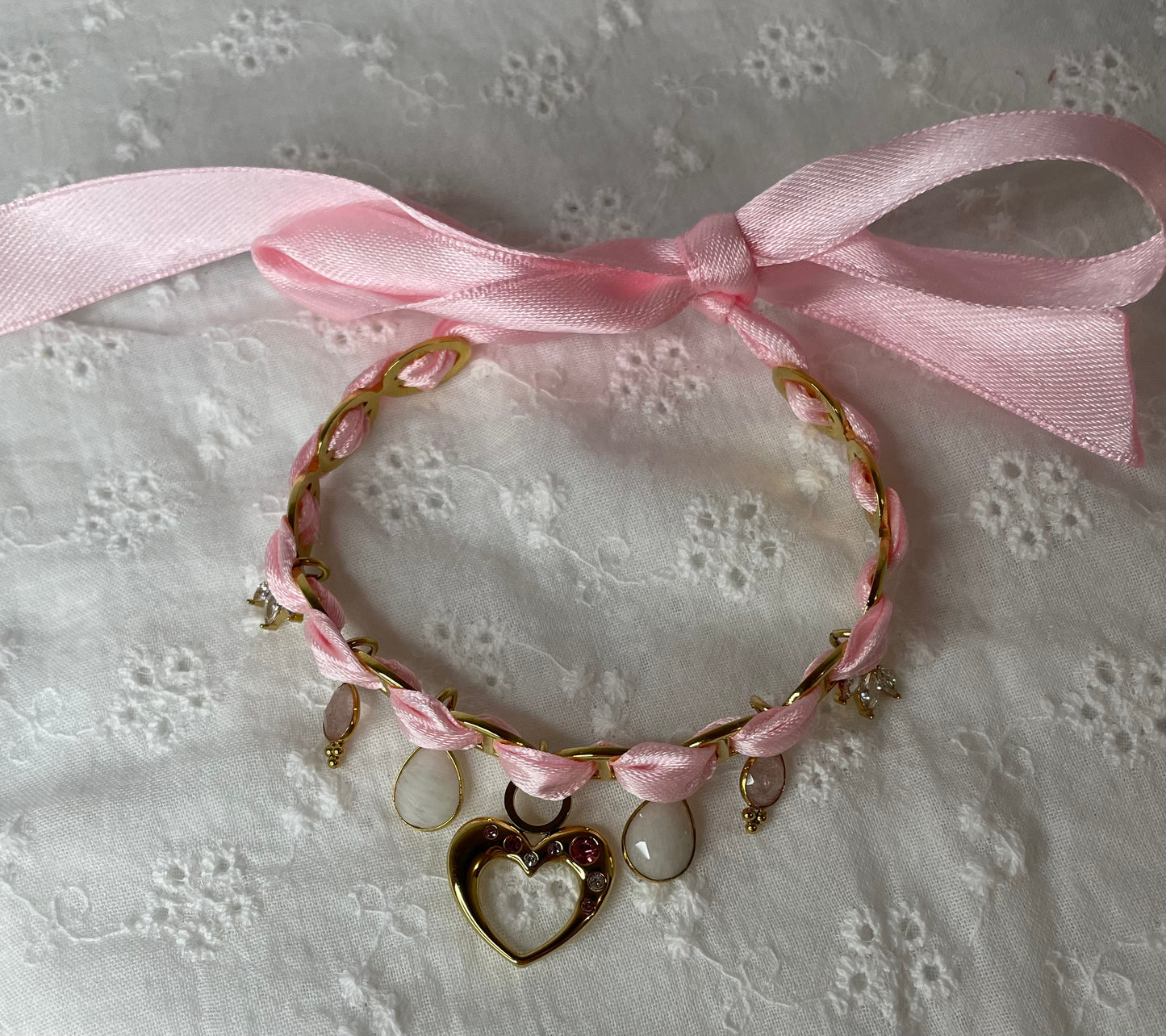 Bracelet breloque cœur et pierre