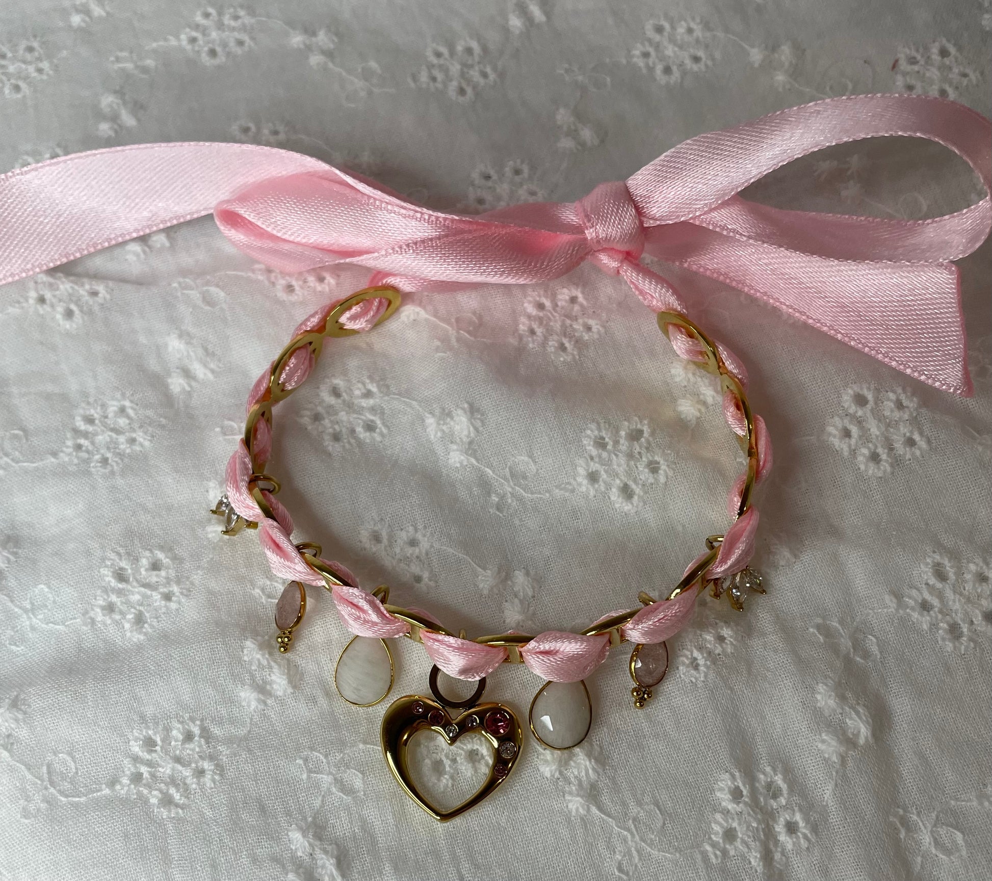 Bracelet breloque cœur et pierre