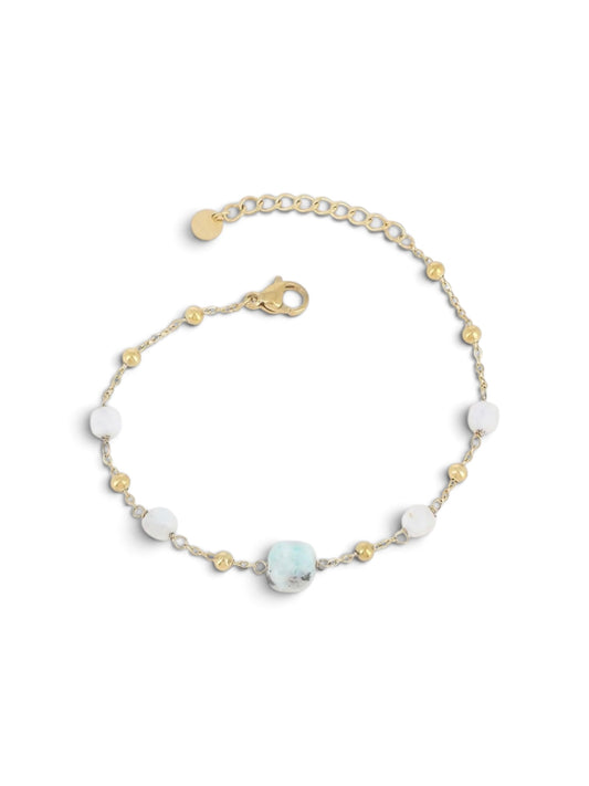 Bracelet Jackie, chaîne dorée perlée blanche et pierre turquoise, acier inoxydable hypoallergénique, Maëlyne Beauty